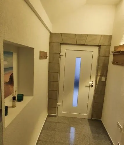 Häusla Apartment *